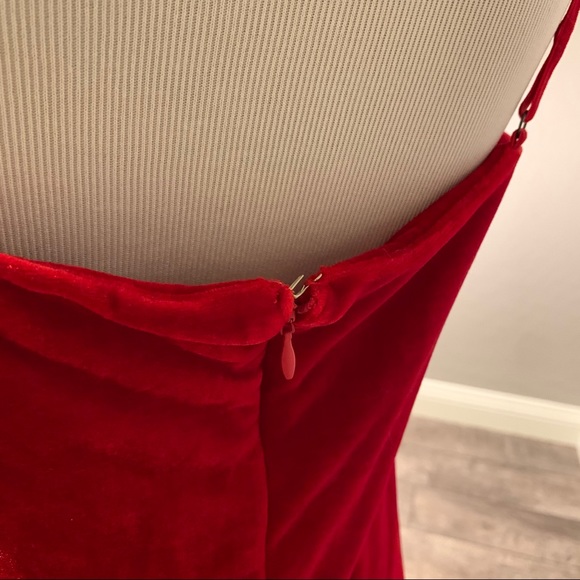 NWOT Lush Medium Red Velvet Bodycon Mini Dress - Picture 4 of 9